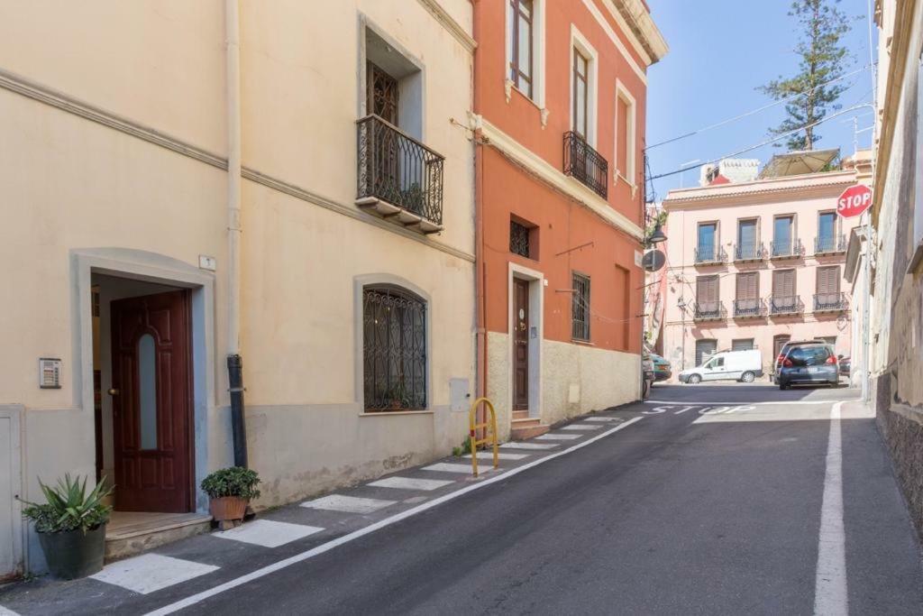 Karakaralis Lägenhet Cagliari Exteriör bild